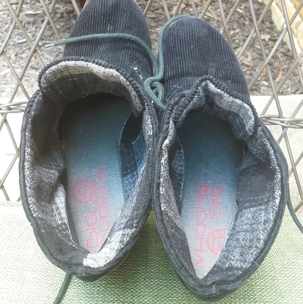 Big Budda Utah Wedge Bootie Size 8.5.
